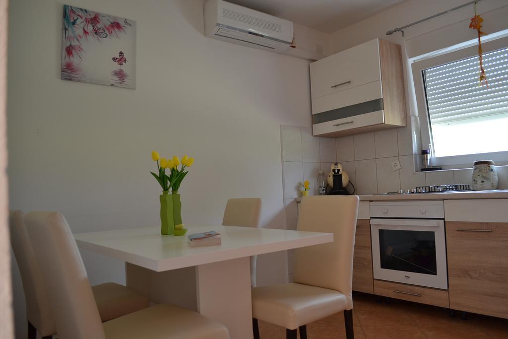 Apartments Danijela Zadar Exterior foto
